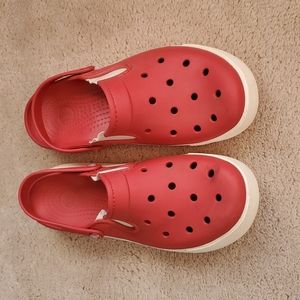Crocs sandles, red, Size 11 Women or 9 Men